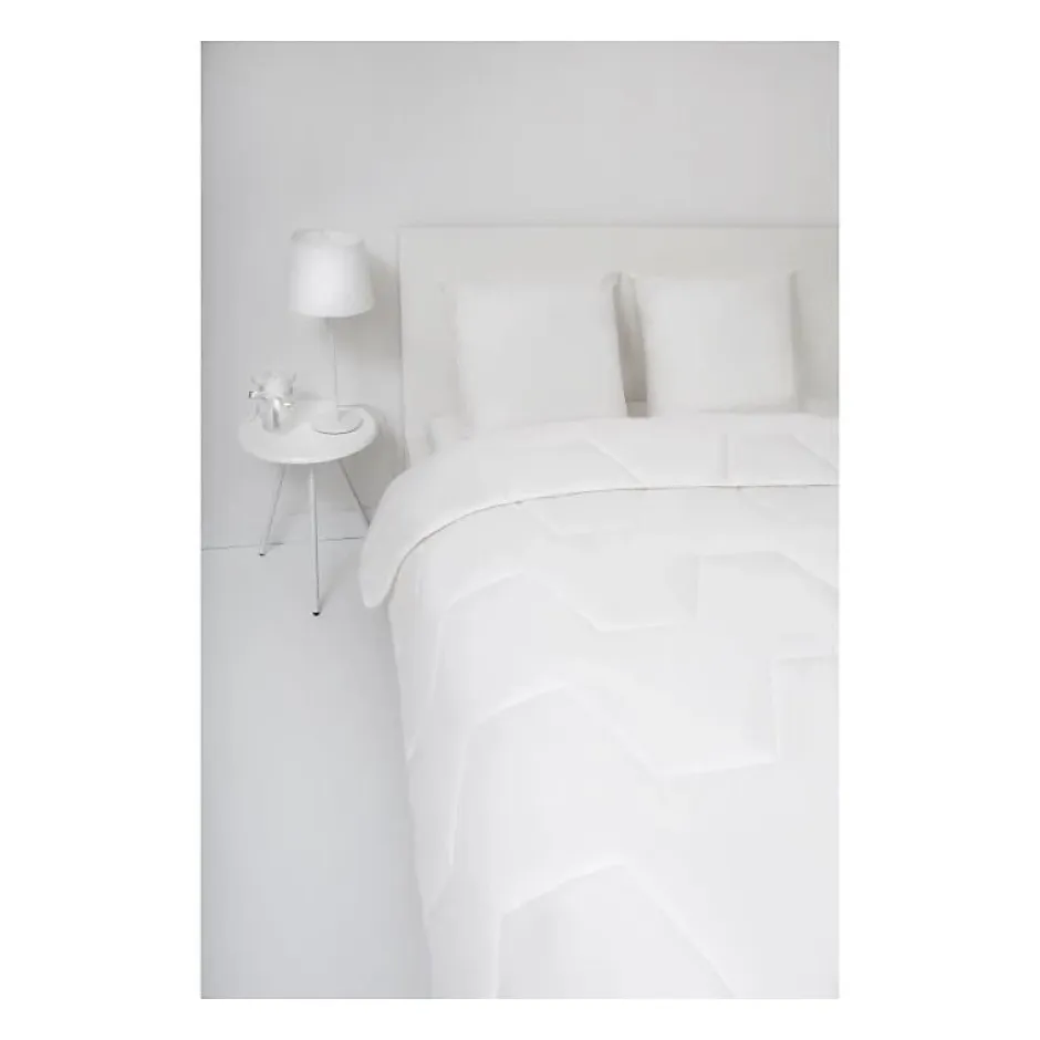 Abeil Couette légere NUAGE de DOUCEUR 140x200 cm blanc Clearance