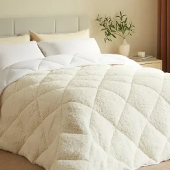 Casabel Couette Sherpa 220x240 cm 450 gsm Reversible Face Sherpa ou Microfibre Respirante Thermoregulative Lavable Discount