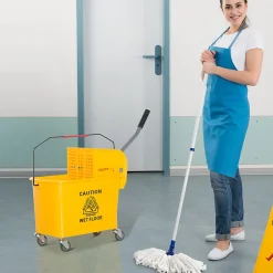 Homcom Chariot de nettoyage lavage seau de ménage 20 L avec essoreur et séparateur eau sale propre jaune