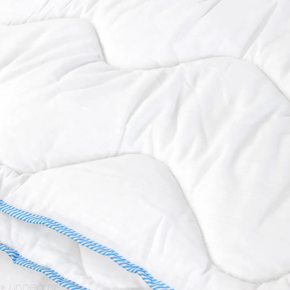 Linnea Couette 4 saisons 200x200 cm HARMONIE garnissage fibre polyester 450g/m2