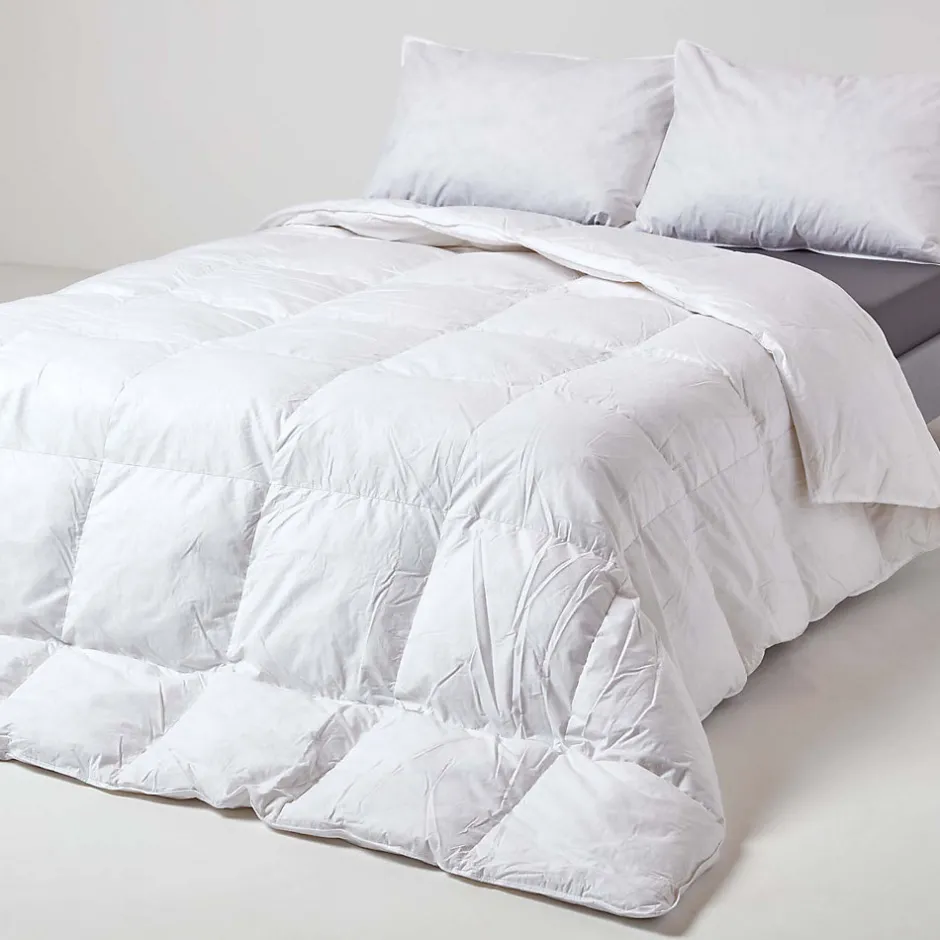 Homescapes Couette chaude 135 x 200 cm en duvet et plumes d'oie 13.5 Tog -