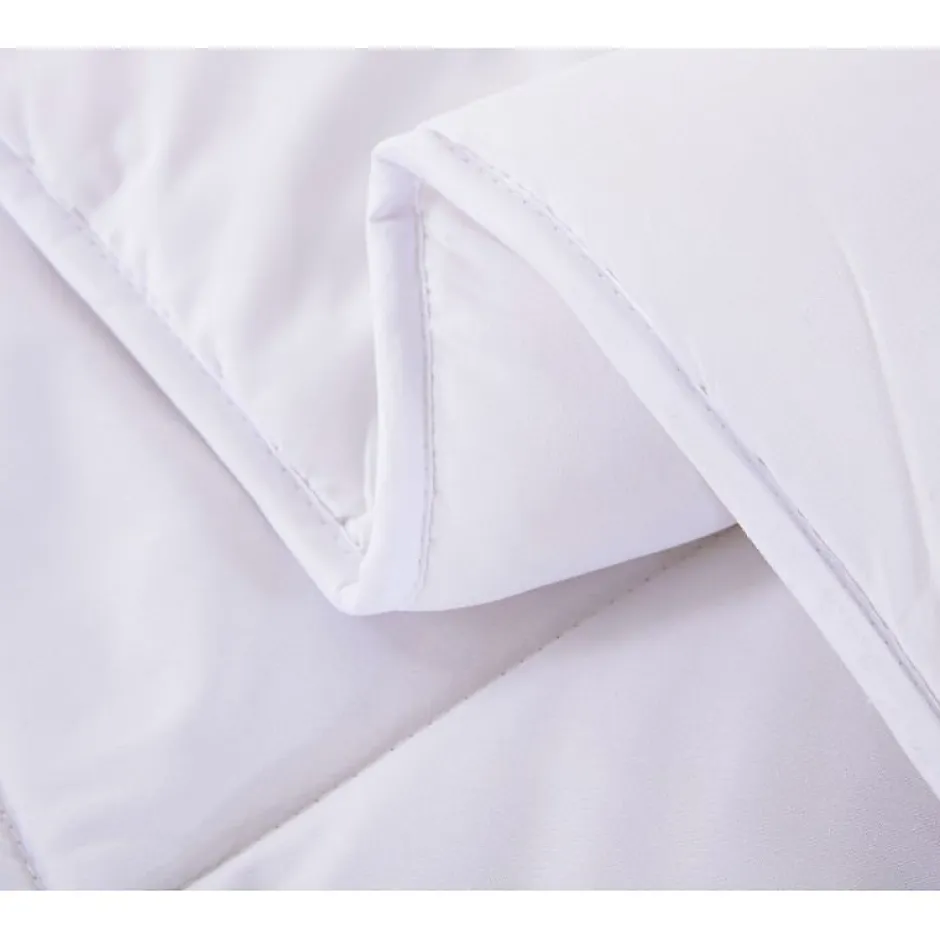 Herzberg Couette en microfibre 200X200cm Blanche HG22067WD