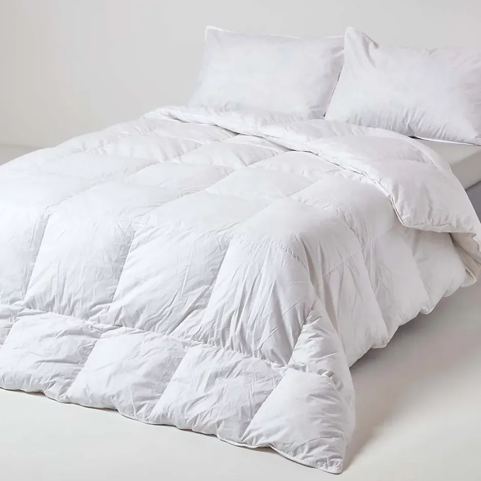 Homescapes Couette hiver très chaude 200 x 200 cm en duvet et plumes de canard 15 Tog - Discount