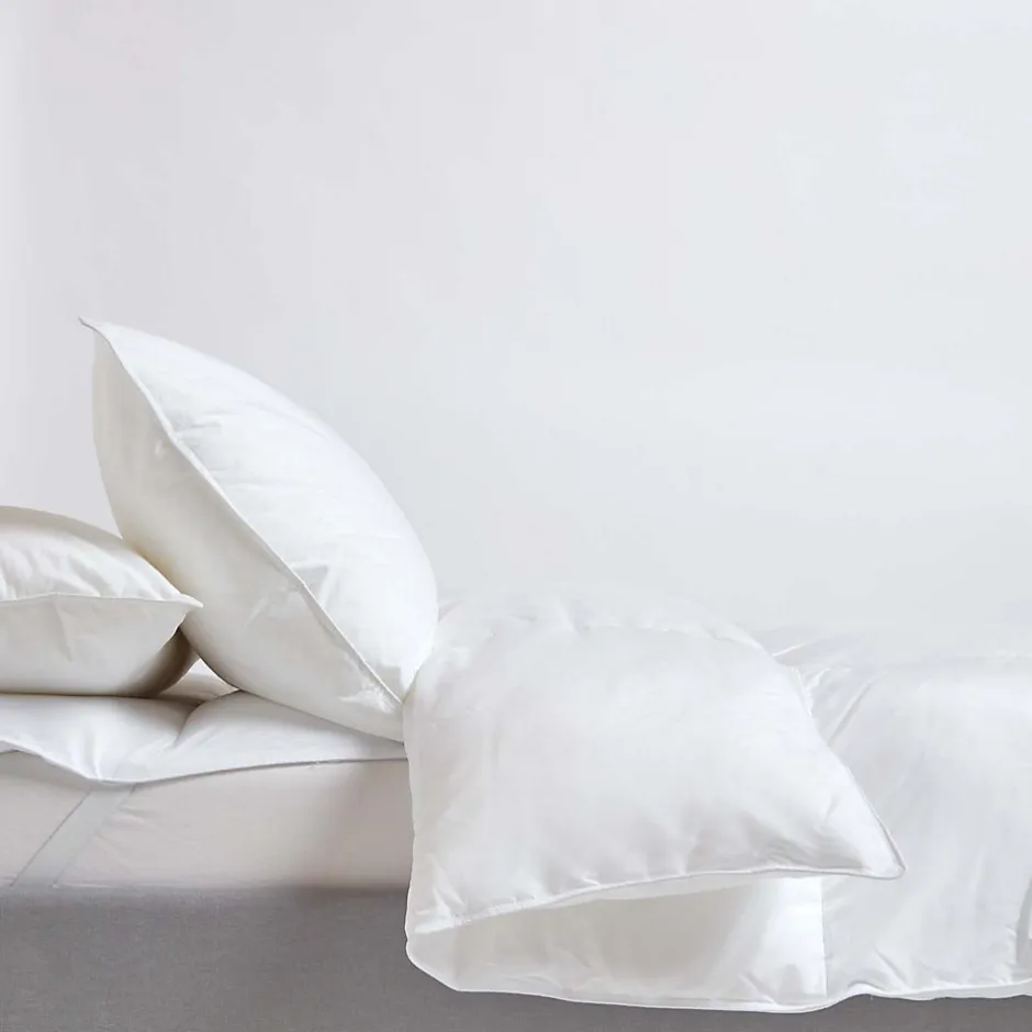Homescapes Couette légère été 155x220 cm - Couette 1 personne - Microfibre -