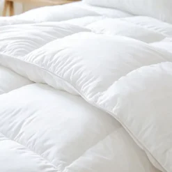 Sensei Maison Couette naturelle - Tempérée - 50% duvet 250 g/m² 260x240 cm AVORIAZ Best