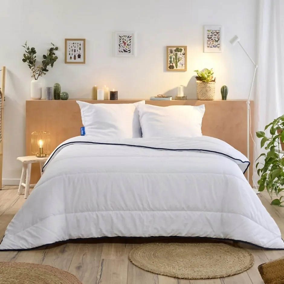 Bleu Calin Couette Tempérée 200x200cm Garnissage 300g/m2