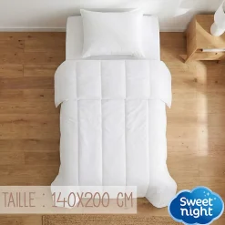 Sweetnight Couette 140x200 cm - Pour Lit 1 Personne - Enveloppe en Coton - Légère - Sans Traitement Hot