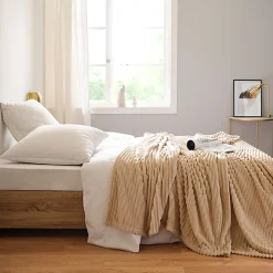 Linnea Couverture 100% polyester 240x260 cm microvelours DOLCE marron sable