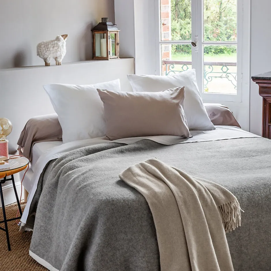 Linnea Couverture 100% pur laine vierge 180x240 cm PASTORALE blanchie