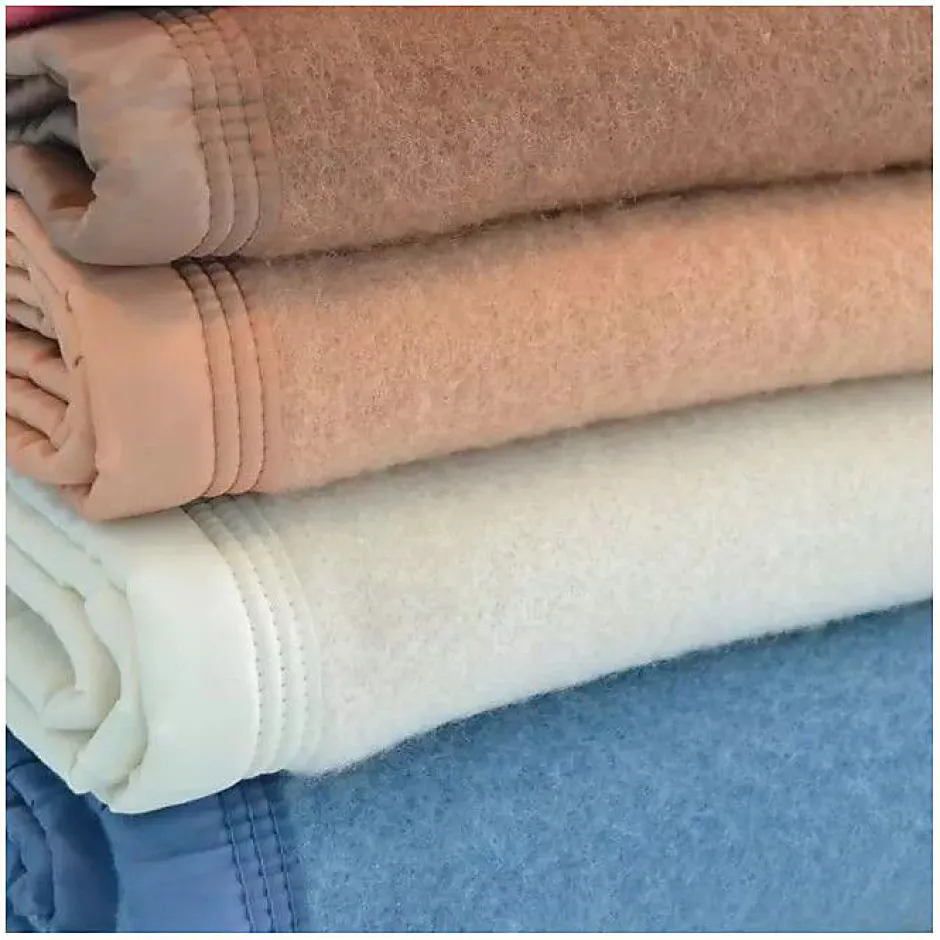 Toison d'Or Couverture 100% Pure Laine Vierge Double face "Volta" 500 gr/m² - Volta Naturel Blanchi - 240 x 300 cm