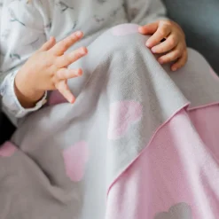Kindsgut Couverture enfant cœurs 100 x 80 cm