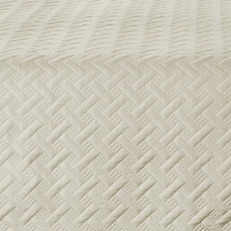 Linder Couverture molletonné surpiquage graphique (180x240 cm - Beige) Clearance