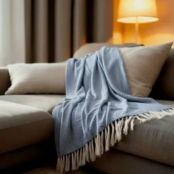 Sacasa Couverture plaid 100% coton bleu marine avec franges 180x220cm ZIGORA -