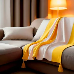 Sacasa Couverture plaid 100% coton jaune avec pompons 130x170cm SLAVANN - Clearance