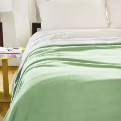 Linnea Couverture polaire luxe 240x260 cm 100% polyester 430g/m2 NARVIK Vert Tilleul