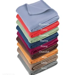Linnea Couverture polaire 220x240 cm Isba Amande 100% Polyester 320g/m2 non-feu