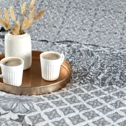 Lovely Casa Couvre lit boutis réversible 260x240 avec 2 taies OCTAVIA Discount