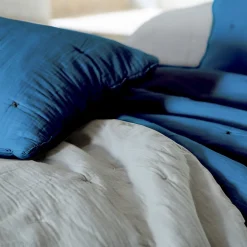 Linnea Couvre lit capitonné en mousseline de coton 260x240 cm ANDROS bleu marine