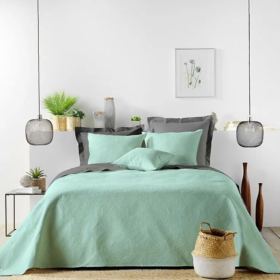 Douceur D'Intérieur Couvre lit 2p mat.+2 hc 60x60 220 x 240 cm microfibre unie romane Sauge Sale
