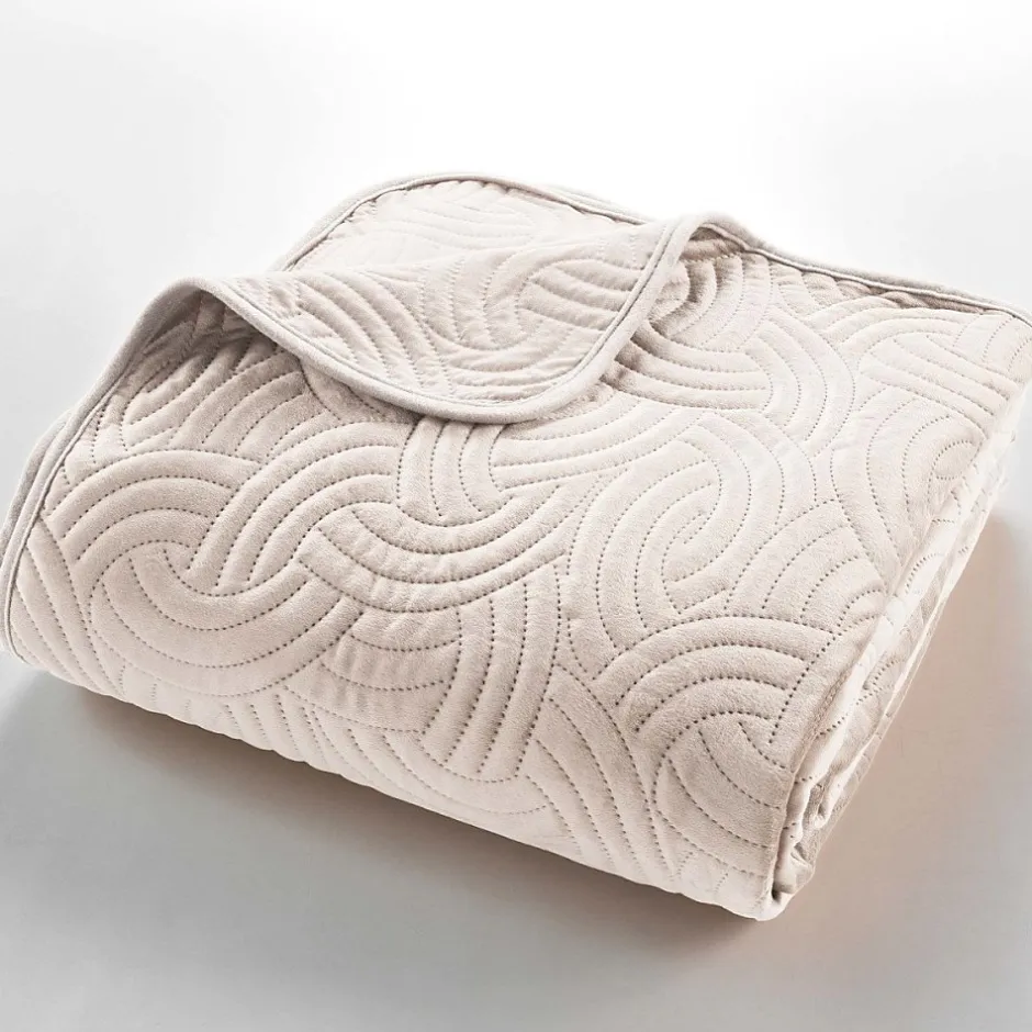 Douceur D'Intérieur Couvre-lit 2 personnes matelassé 220x240 + 2 taies SOLANGE Naturel