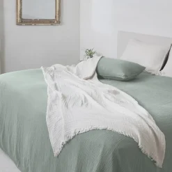 Linnea Couvre-lit 150x200 cm coton collection PAROS vert lichen
