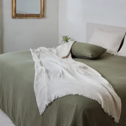 Linnea Couvre-lit 260x240 cm coton collection PAROS vert mousse Sale