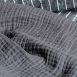Linnea Couvre-lit 260x240 cm coton collection PAROS noir caviar