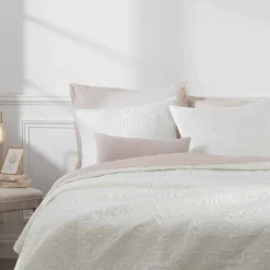 Atmosphera Créateur D'Intérieur Dessus de lit 240x260 + 2 taies Arabesque Ivoire. Sale