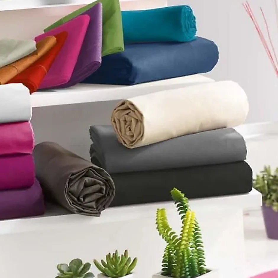 Univers Décor Drap housse toutes dimensions 100% Coton/57 fils/cm² - Rouge - 160 x 200 cm