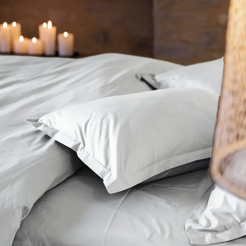 Linnea Drap housse uni 160x200 cm bonnet 35 cm percale de coton MANOIR blanc Neige Clearance