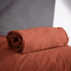 Linnea Drap housse uni 140x190 cm MILA polyester micro lavée rouge terracotta