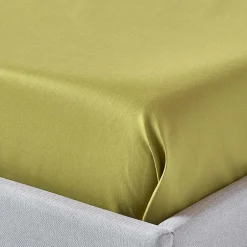 Homescapes Drap plat en satin de coton égyptien 1000 fils vert olive, 240x275 cm - Clearance