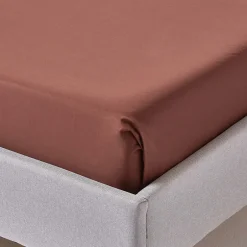 Homescapes Drap plat uni 100 % coton égyptien 200 fils marron chocolat, 240x275 cm -