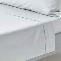 Homescapes Drap plat uni 100 % coton égyptien 200 fils gris argent, 240x275 cm -