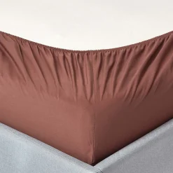 Homescapes Drap-housse chocolat 100% coton égyptien 200 fils 140 x 200 cm -
