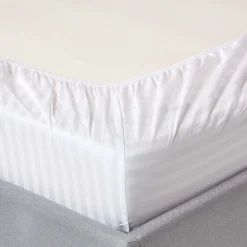Homescapes Drap-housse rayé 90 x 190 cm 100% coton égyptien 330 fils coloris blanc - Clearance
