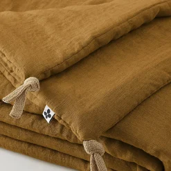 Meubletmoi Édredon 150 x 150 cm lin lavé caramel avec 4 nouettes en jute - LUISA Hot