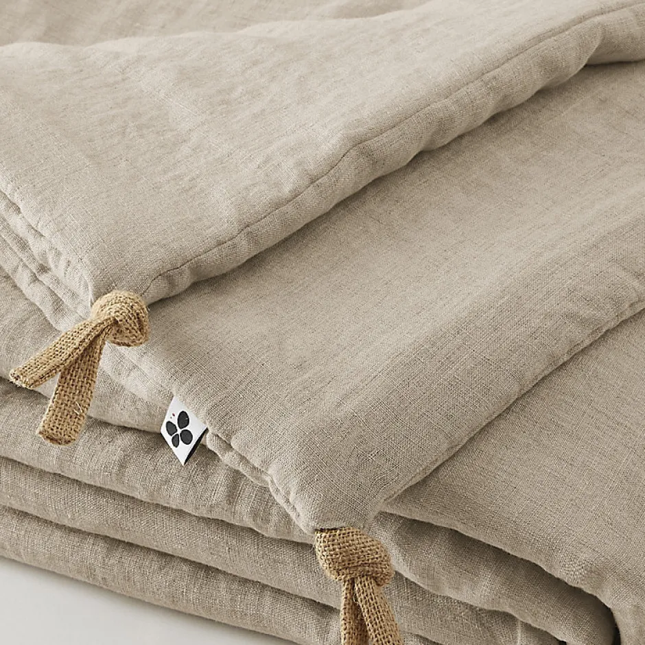 Meubletmoi Édredon 150 x 150 cm lin lavé sable avec 4 nouettes en jute - LUISA