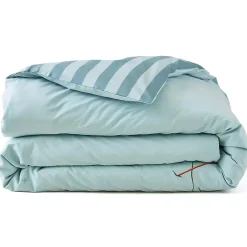 Linnea Housse de couette brodée 140x200 cm en percale de coton PASSE MONTAGNE bleu givré New