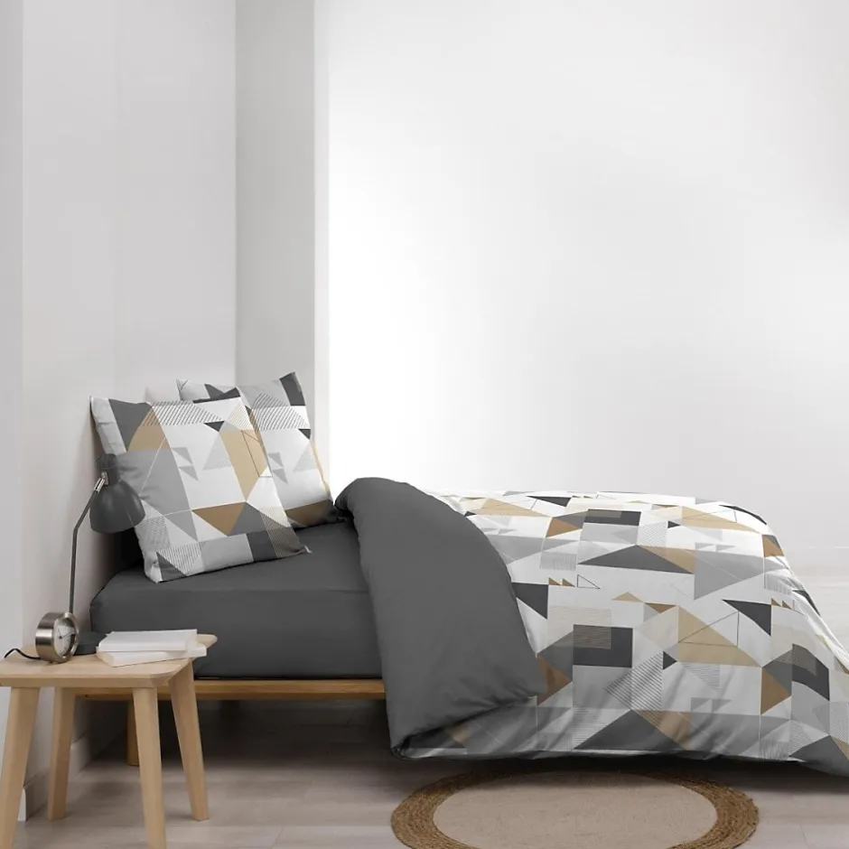 Douceur D'Intérieur Housse de couette 240x220 + 2 taies TRIGONE microfibre
