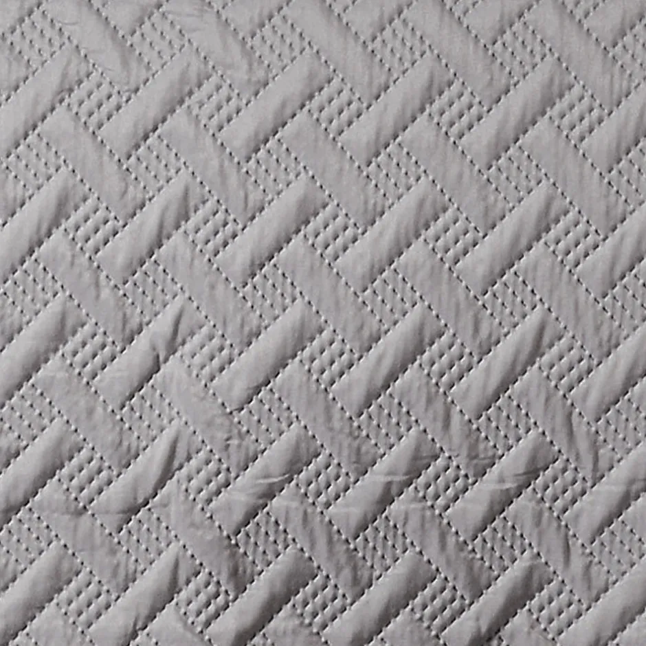 Linder Jeté de lit aux formes géométriques surpiquées (230x250 cm - Gris clair)
