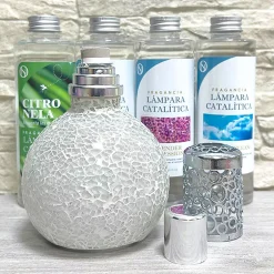 Mamamanuela Lampe catalytique Mosaïque Blanc + Parfum Mediterranean Light 200ml. Élimine mauvaises odeurs, parfume et améliore qualité de air