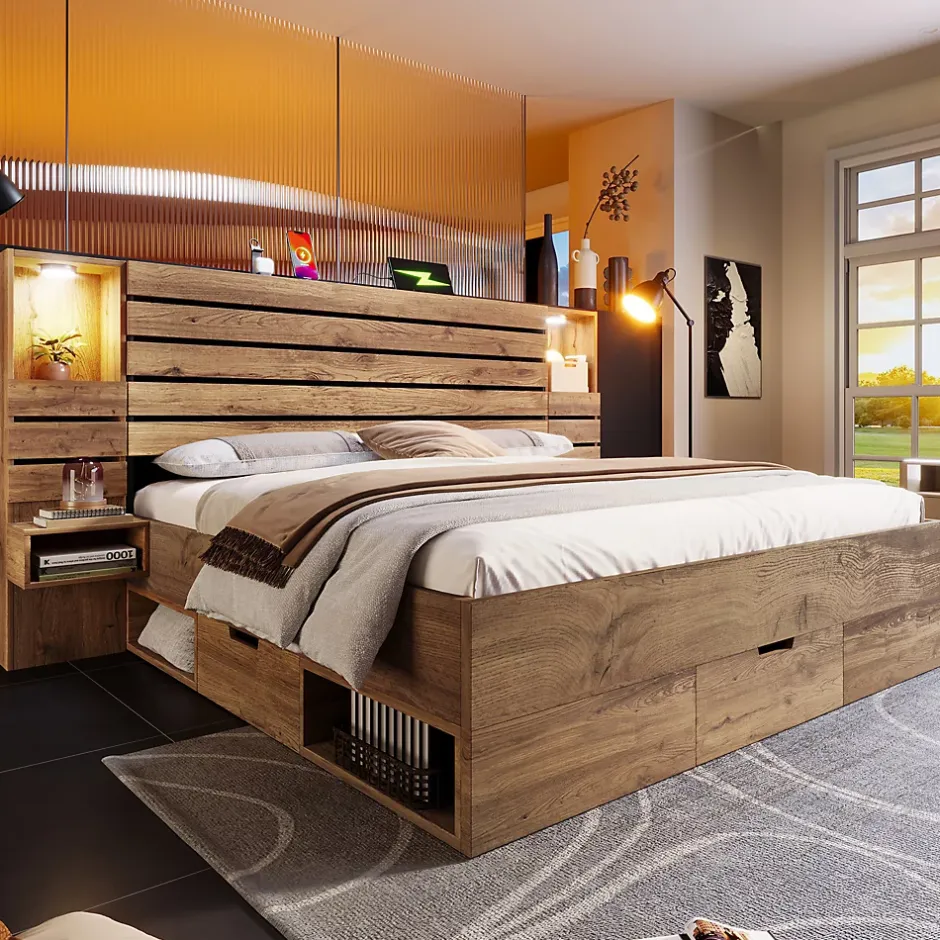 ModernLuxe Lit adulte 180x200 cm en bois + MDF - avec table de chevet suspendue - LED + prises chargement - Naturel (sans matelas) New