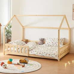 [En.Casa] Lit cabane Hesel pour enfants bois de pin 120 x 200 cm naturel en.casa Online