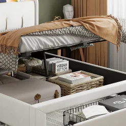 Simple Life Lit coffre 140x200 cm avec LED, sommier à lattes, USB Type-C, capitonné velours blanc Online