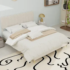 Okwish Lit Double 140x200 cm - avec Tête de Lit Douce et Base Basse Anti-Poussière, Cadre Confortable, en Velours, Beige, Sans Matelas