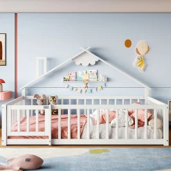 Enfant Okwish Lit enfant 140x190 cm - Lit avec barrières et design maison - Bois de pin et MDF - Sans matelas - Blanc
