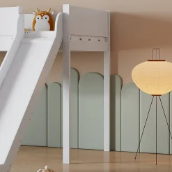 Okwish Lit mezzanine 90x200 cm - Lit avec échelle à 3 marches, toboggan et étagère amovible - Pin + MDF - Sans matelas - Blanc + Naturel Clearance
