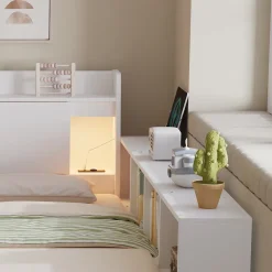 Fortuna lai Lit Polster 140x200 cm avec rangement latéral, 2 lampes, prise USB, bois blanc, moderne