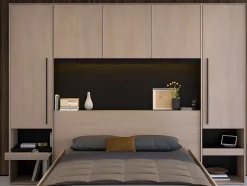 Vente-unique Lit pont 140 x 190 cm avec rangements - Avec LEDs - Coloris : Naturel et noir + Sommier + Matelas - VELONA